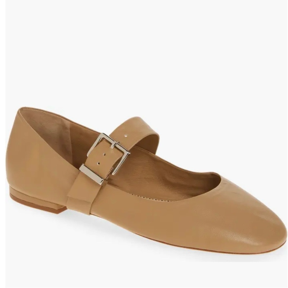 Cinq à Sept Women's Sofia Mary Jane Flats Brown Sugar Size 11